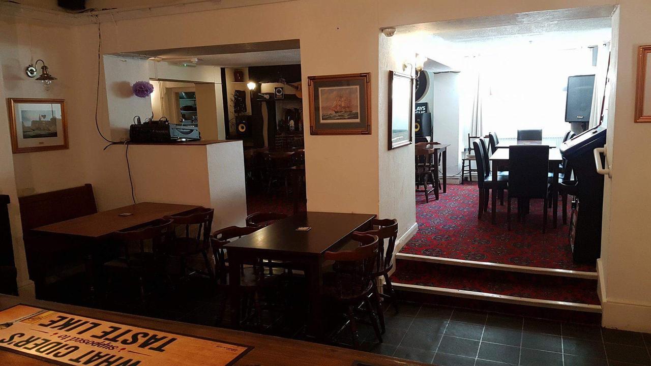 The Village 3* Bideford